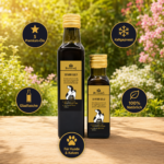 Zwei Glasflaschen SENIOR GOLD (für Hunde und Katzen) auf einem Holztisch im sonnigen Garten – Premium-Naturöl von MisterKings.